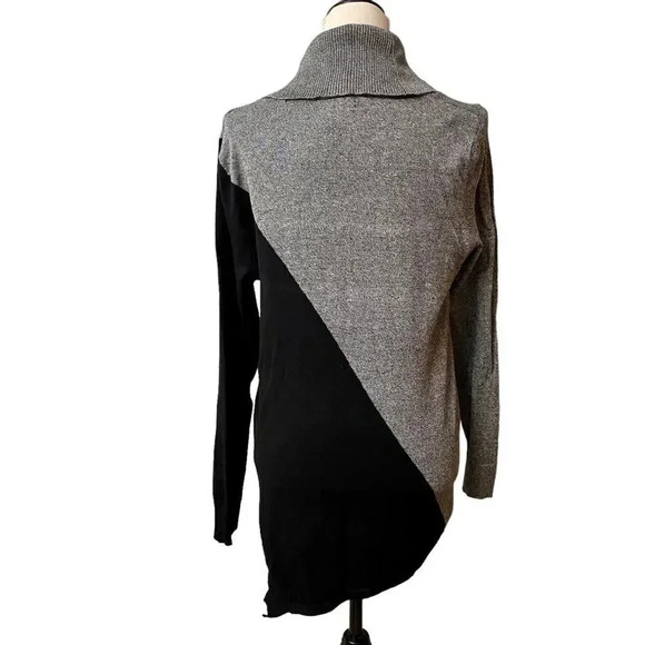 Calvin Klein Black Gray Colorblock Turtleneck Sweater Medium Asymmetrical Hem - Picture 10 of 14